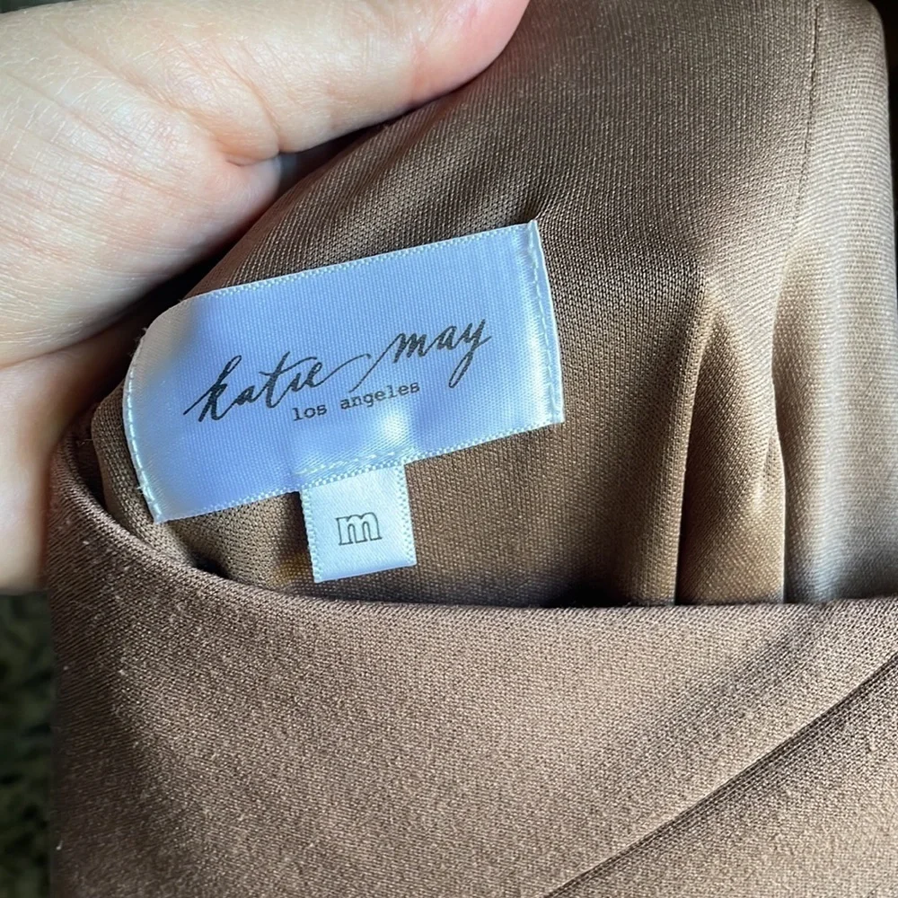 NWOT Katie May Colette Gown - Picture 9 of 9